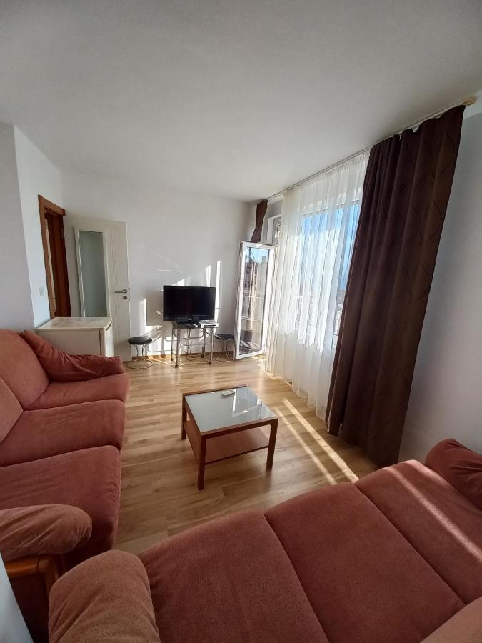 Guest House Rona - Free Parking And Sea View Sveti Vlas Eksteriør billede